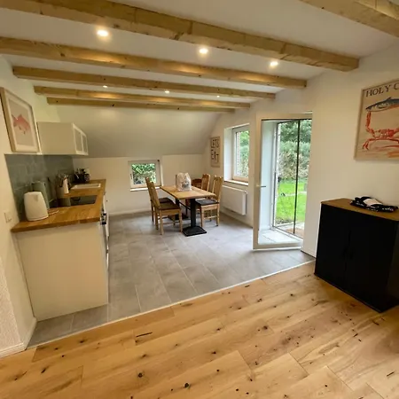 - Haus Burhave